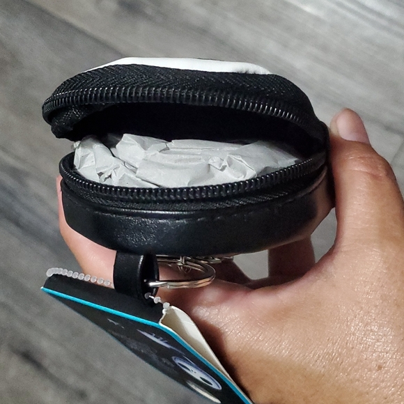 Jack Skellington Coin Purse Keychain - Picture 5 of 7